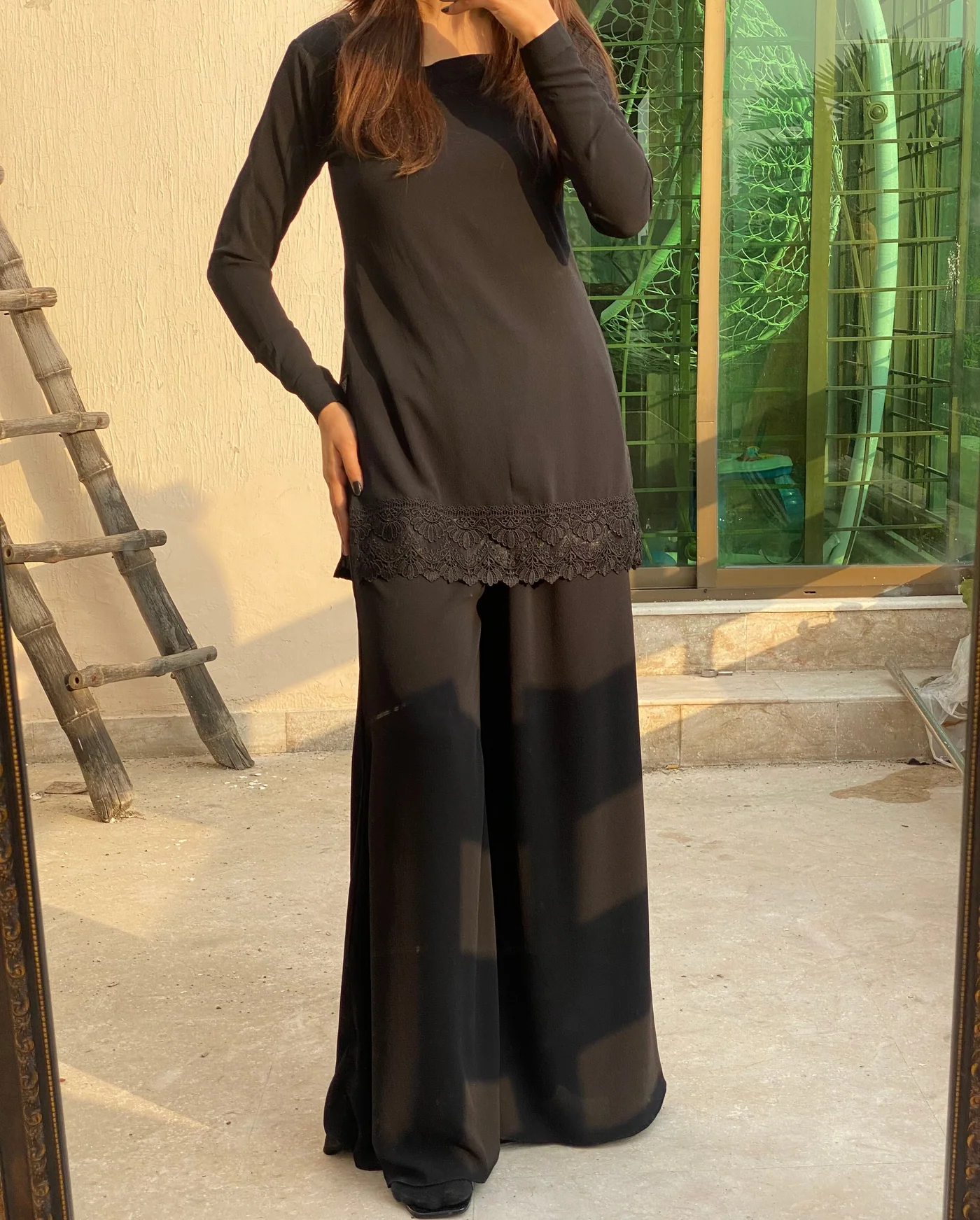 Black Shrara Set
