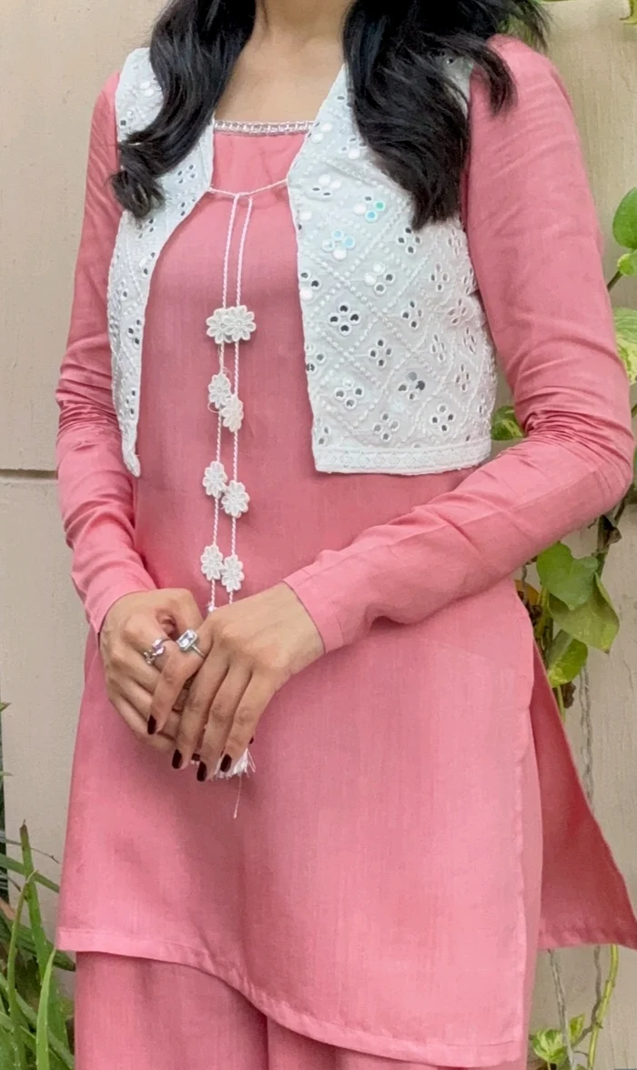 Luxury White Embroidered Jacket